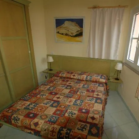 Pierre Club Calarossa Apartment